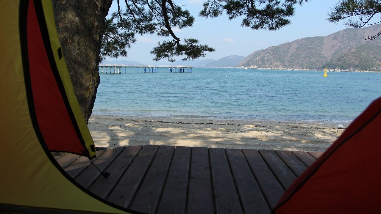 tent, camping, ocean-4832263.jpg