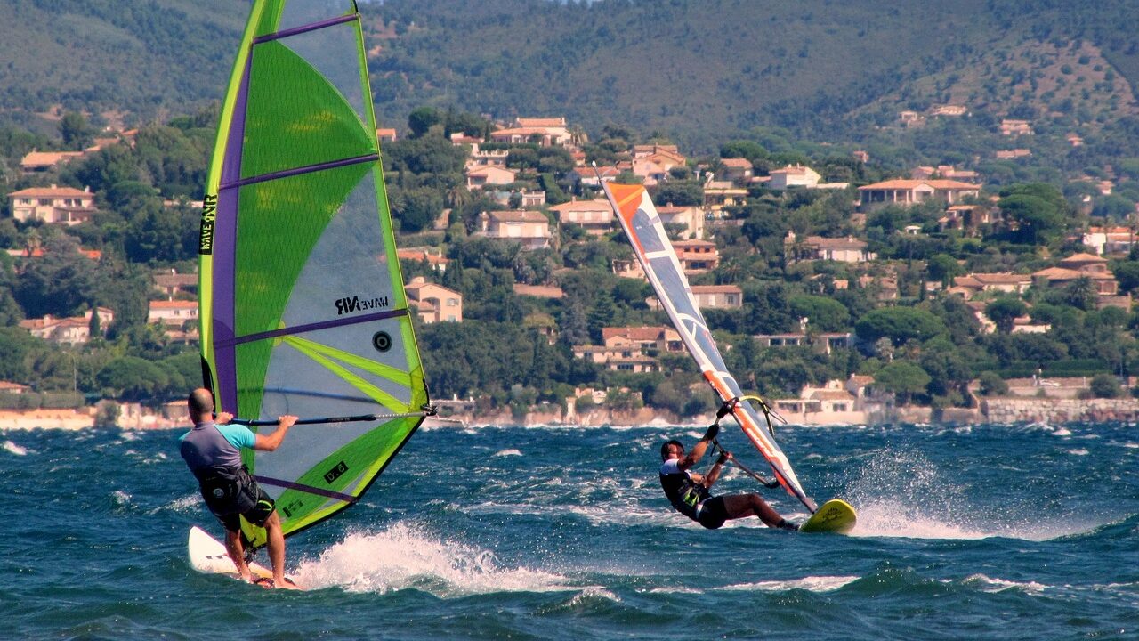 is windsurfing dangerous